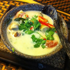 Thai Chicken and Coconut Soup (Cooking Light)