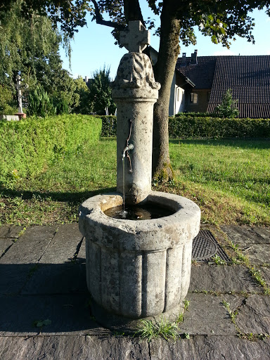 Kleiner Brunnen Alter Friedhof