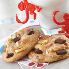 Crunchy Monkey NESTLE® TOLL HOUSE® Cookies