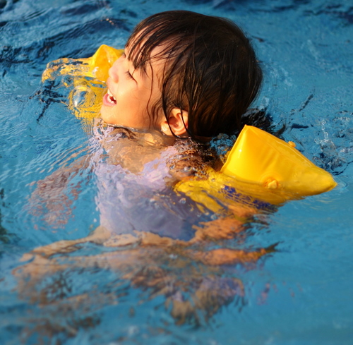 Zara, the natural swimmer