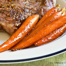 Maple Syrup Glazed Baby Carrots