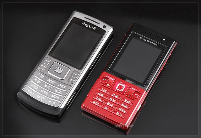 [sonyericssont700-vs-samsungu800soul-01[2].jpg]