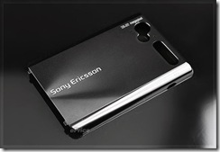 sonyericssont700-vs-samsungu800soul-06