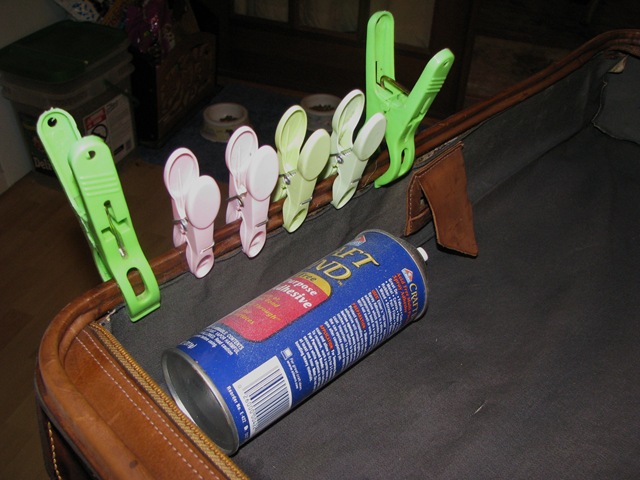 [09 22 Suitcase Repair[2].jpg]
