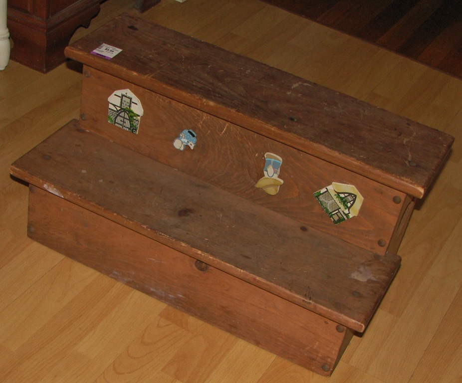 [Step shelf BEFORE 1[5].jpg]