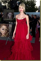 400px-Taylor_Momsen_at_Met_Opera