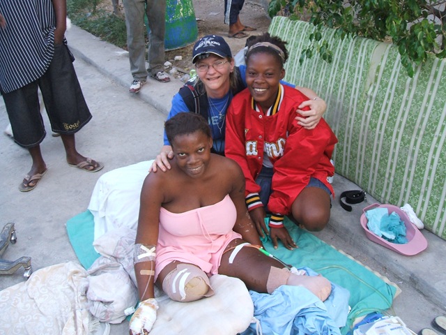 [haiti 2010 185[2].jpg]