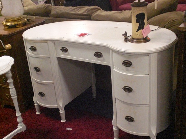 [Salvation Army finds for Tyler's old bedroom (3)[5].jpg]