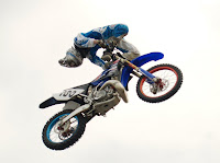 MW215119e.JPG
