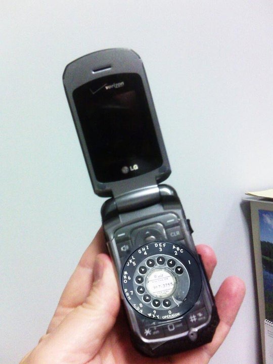 [Cell Phone for Seniors[2].jpg]