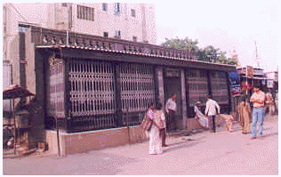 [chavadi_Shirdi_Sai_Baba[5].gif]