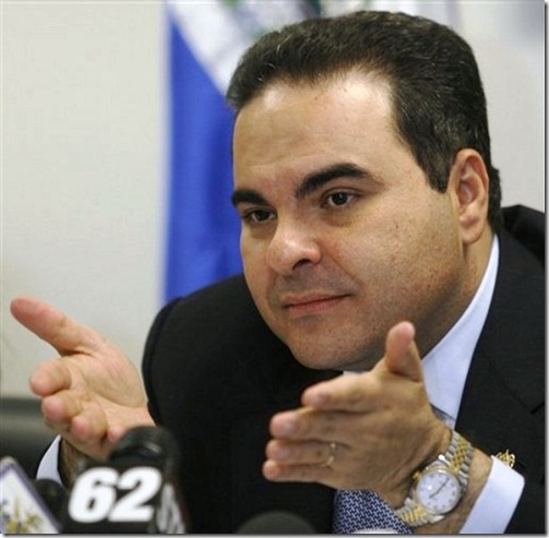 Salvadoran President Tony Saca takes questions from the media at a news conference at the El Salvador Consulate in Los Angeles on Monday, Dec. 8, 2008. Saca is touring the United States to promote reenrollement of Salvadorans in a new extension of the Temporary Protected Status (TPS) for eligible nationals from El Salvador. (AP Photo/Damian Dovarganes)