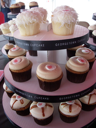 Tower o'cupcakes