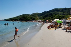 [Praia da Daniela, Florianópolis (SC)[2].jpg]