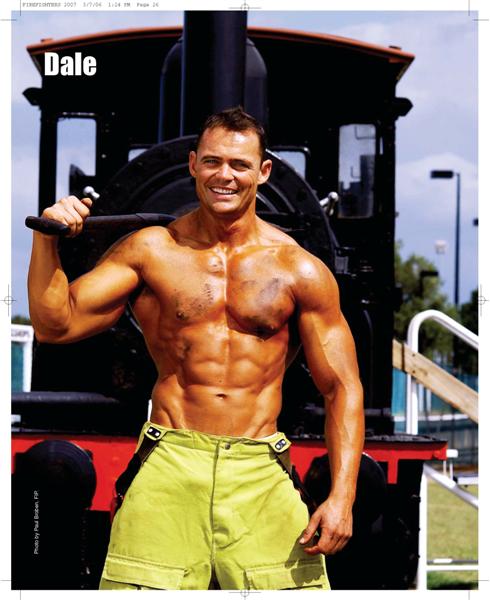 [firefighter-calendar-muscle-men05.jpg]