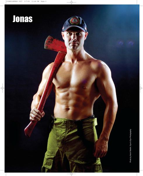 [firefighter-calendar-muscle-men21.jpg]