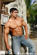 Jerome Manaus Huge Muscle Man, Bodybuilder from MuscleHunks