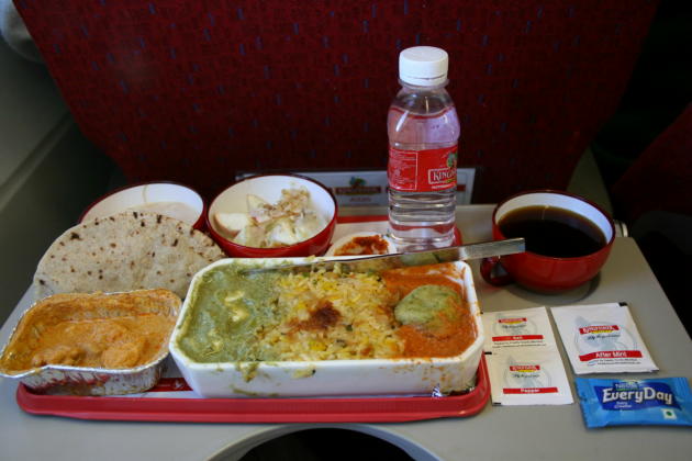 [Image: Kingfiser%20A320-inflight-meal.JPG]