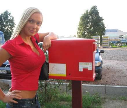 [postbox[3].jpg]