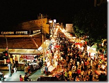 tha-pae-night-market