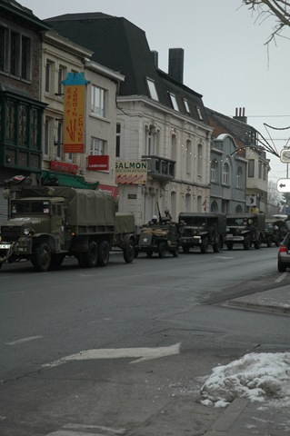 [bastonge0143.jpg]