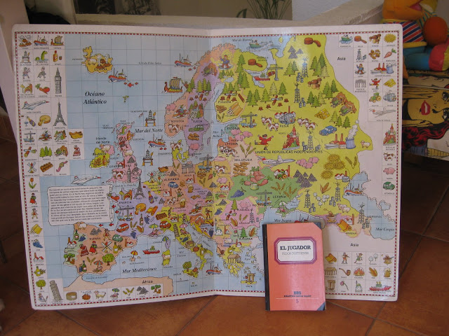 Él Atlas lejos de ser de bolsillo es casi tan grande como tú Él Atlas lejos de ser de bolsillo es casi tan grande como tú