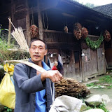 – 过路的土家族汉子 – 过路的土家族汉子