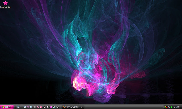 http://lh6.ggpht.com/_0JmTbc9X3DA/SR4ADd7qCbI/AAAAAAAAADQ/wvOPQqOzUUk/s640/desktop3.jpg