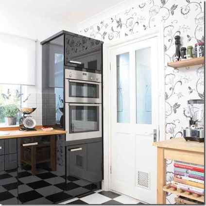 kitchen_wallpaper_ideas_monochrome