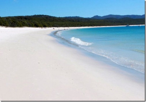 Whitehaven-Beach-Whitsunday-Island-Australia6-670x446-