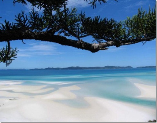 Whitehaven-Beach-Whitsunday-Island-Australia7-670x502-