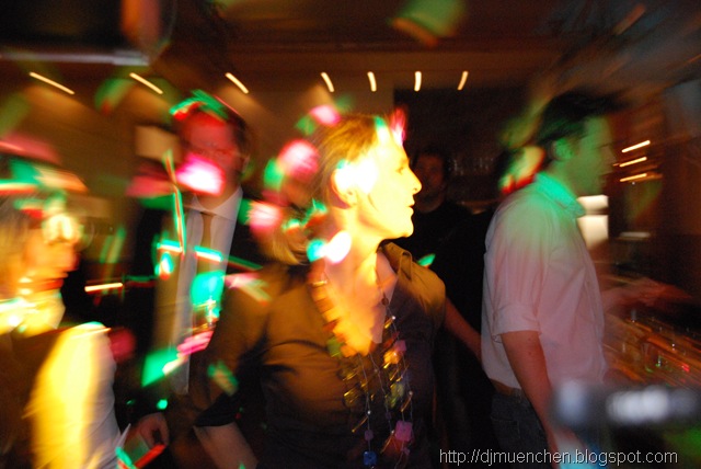 [Partybild[5].jpg]