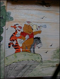 Zijkant Pooh kist Zijkant Pooh kist