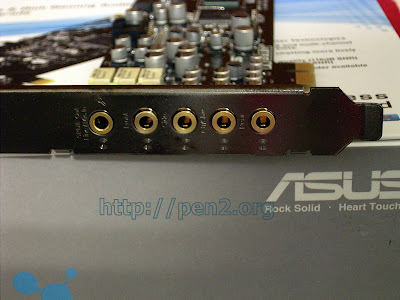 由左至右，S/PDIF Out, Line/Mic In(第一個洞真忙)、Front、Side、Ctr/Sbw、Rear