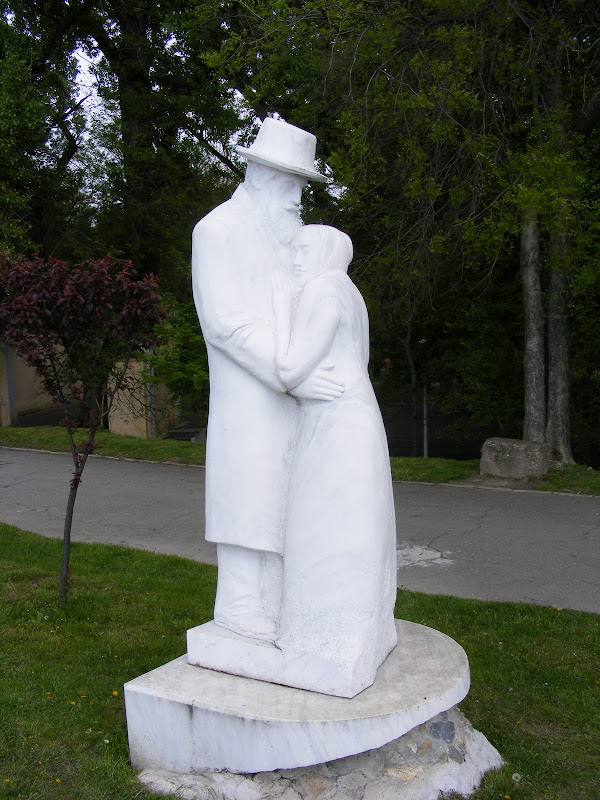 Statuie.JPG