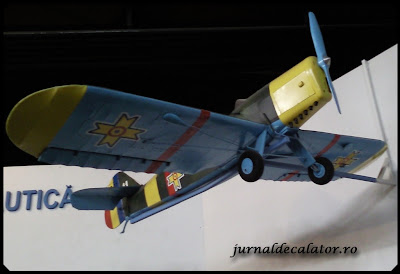 macheta avion din cel de-al doilea razboi mondial macheta avion din cel de-al doilea razboi mondial.jpg