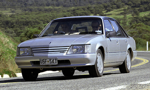 VK Holden Commodore Calais