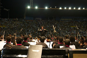 Gira Al Encuentro con Venezuela. SJVSB y Gustavo Dudamel. Estadio Luis Aparicio. Maracaibo, estado Zulia. 29-01-2010. Foto: Nohely Oliveros. Fesnojiv