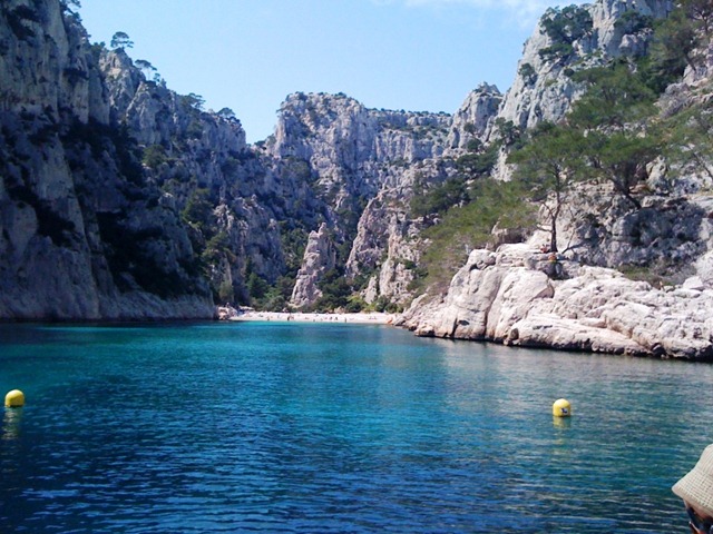 [A Calanque in Cassis[4].jpg]