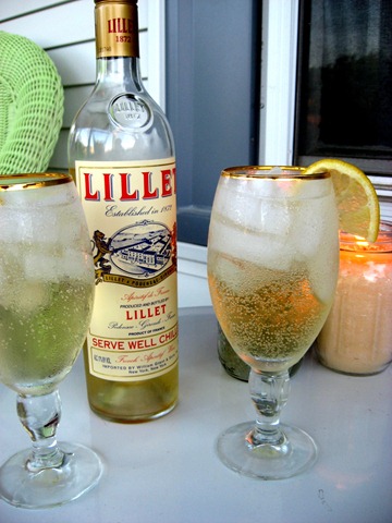 [Lillet with soda and oranges[4].jpg]