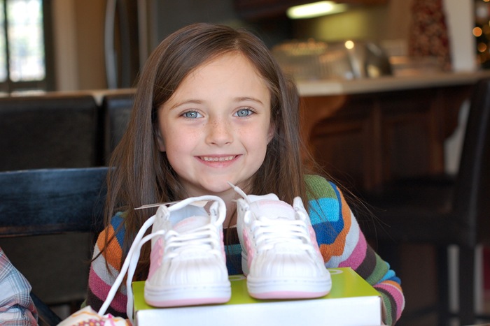 [shoes[4].jpg]