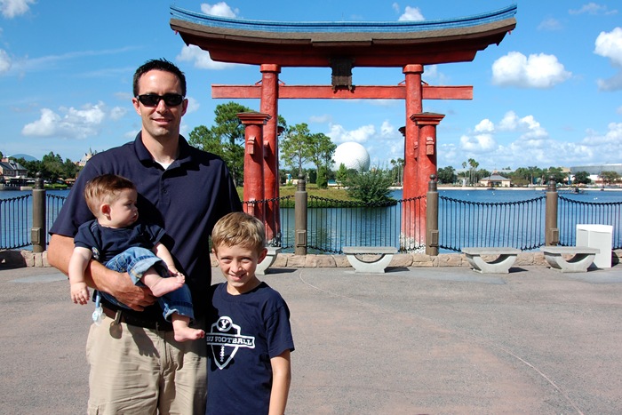 [japan chris ryan matthew[3].jpg]