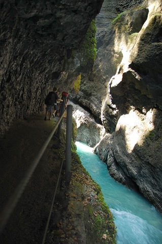 [the gorge 3[1].jpg]