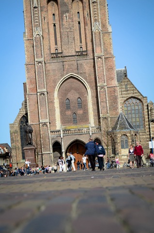 [Delft courtyard[3].jpg]