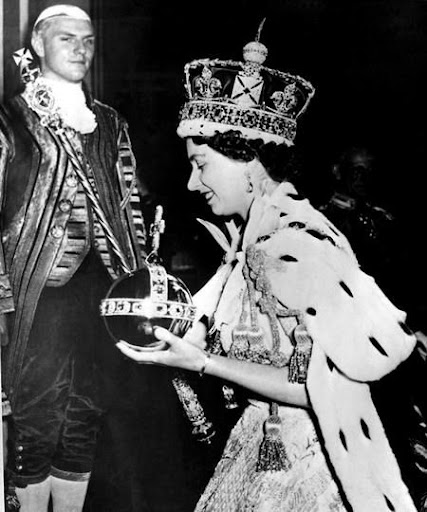 queen elizabeth ii coronation queen elizabeth ii coronation crown. queen elizabeth ii coronation