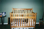 crib from pallet.jpg