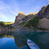 Morraine Lake Canoe.JPG