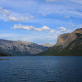 Lake Minnewanka.jpg Lake Minnewanka.jpg