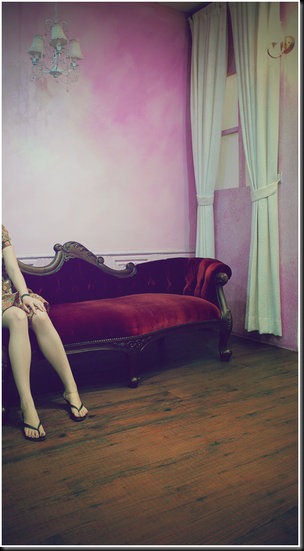 a_girl_and_antique_sofa_by_jstyle23
