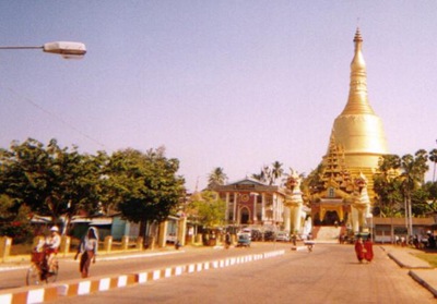 myanmar_bago_shwemawdaw_paya1
